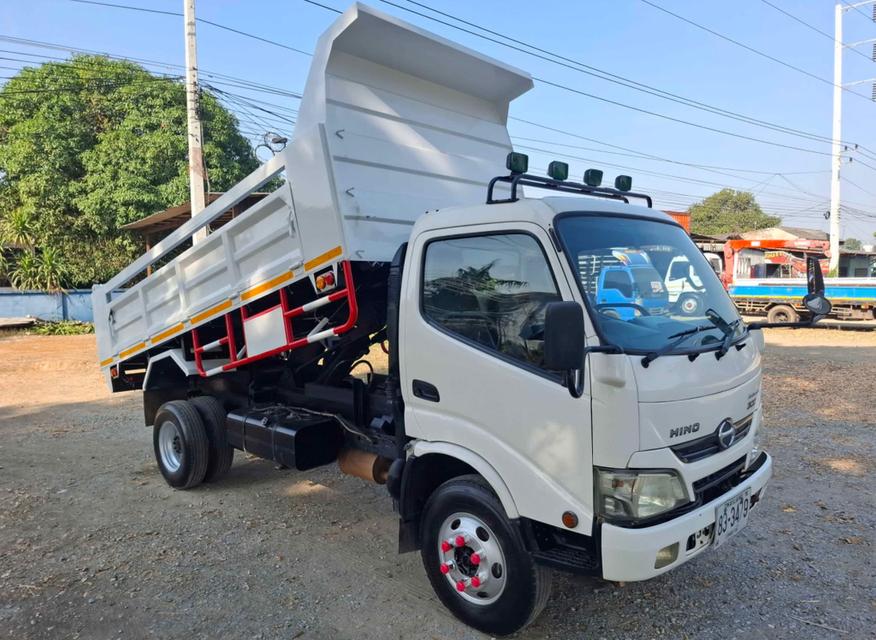 HINO DUTRO XZU650 รถบรรทุก 6 ล้อ มือ 2