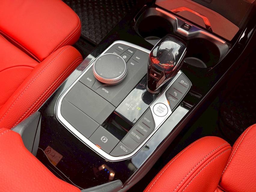 BMW 220i Grand Coupe M Sport ปี 2021 จด 2022  13