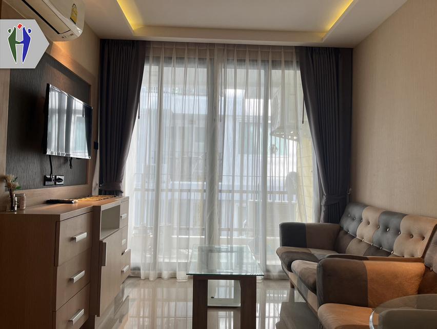 For rent Estanan Condo Pratumnak 11,000 baht 7