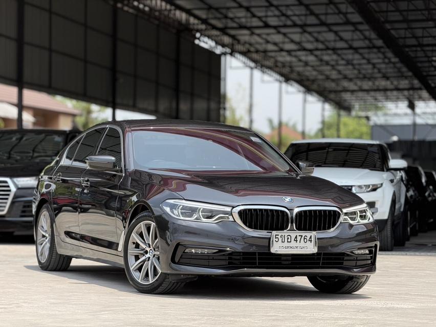 รหัสรถ WRT4764 2019 BMW SERIES 5, 530e 2.0 ELITE