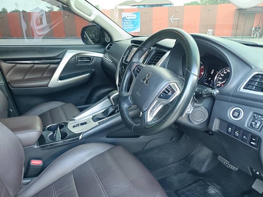 #MITSUBISHI PAJERO Wagon 4dr Eilte 7st SA 8sp 2WD 2.4DCT Y2019. สีดำ ออโต้ 📍ราคา 599,000 📍ออกรถเริ่ รูปที่ 12
