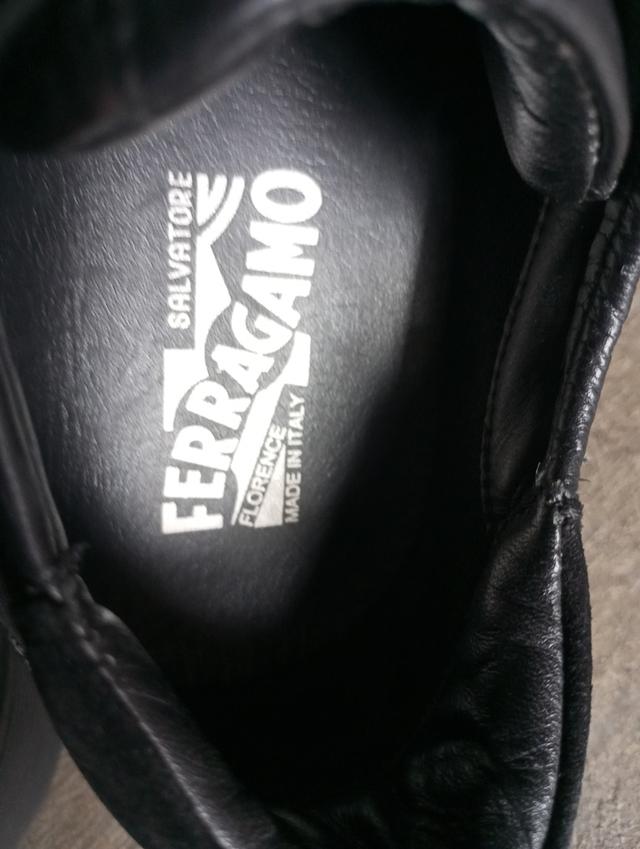 รองเท้าแบรนด์ ferragamo  5