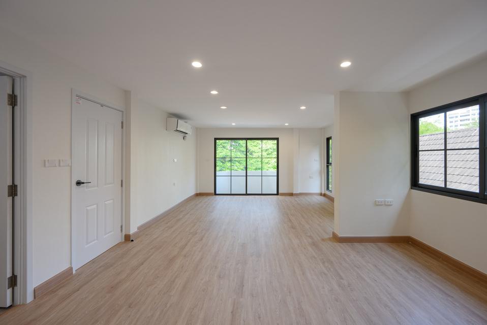 ขายบ้านหรู บางนา - ตราด กม. 12 Windsor Residence at Bangna ใกล้รถไฟฟ้า สถานีบางนา 17