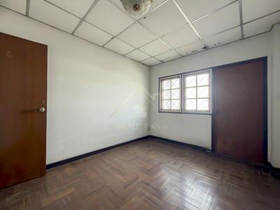 อาคารพาณิชย์ 4 ชั้น ซอย แจ้งวัฒนะ 13 หลักสี่ 7