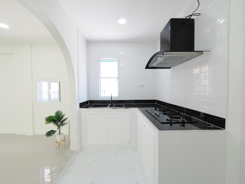 ขายบ้านเดี่ยว 2 ชั้น ม.ชัยพฤกษ์-บุศรินทร์ ขนาด 75.6 ตร.ว. 4 ห้องนอน 2 ห้องน้ำ [ลำลูกกา 11-เสมาฟ้าคราม] ขาย 3.99ล้าน 8