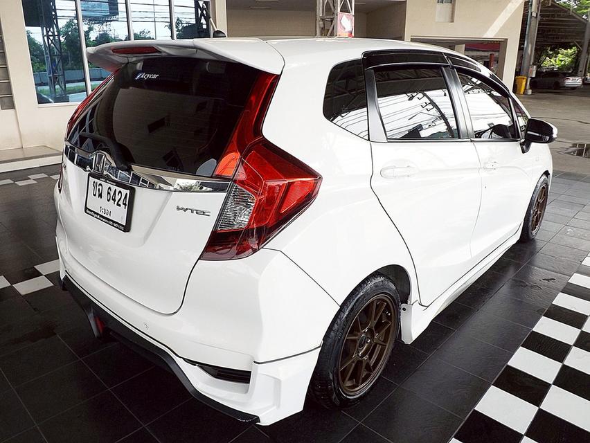 รหัสรถ KCY6424 HONDA JAZZ GK 1.5V PLUS AUTO ปี 2019 8