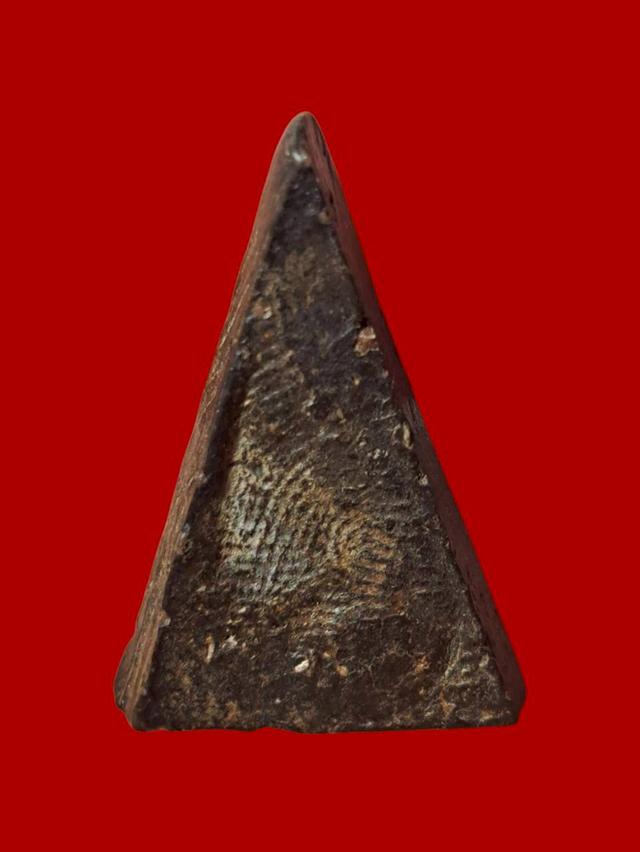 พระนางพญา เปิดให้บูชาจ้า รูปที่ 2