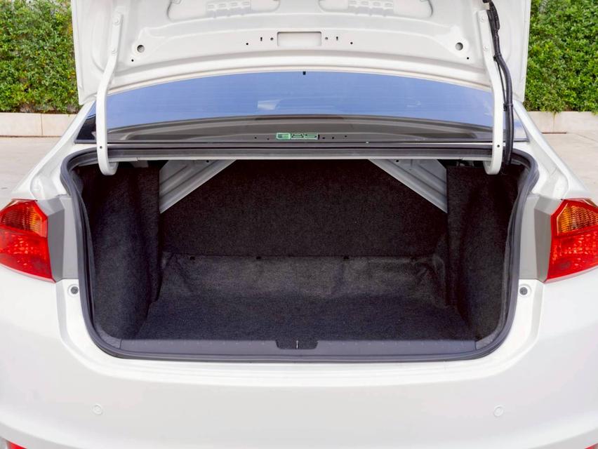 HONDA CITY 1.5V ปี 2015 ♨️ #ประกันเครื่องเกียร์3ปี/ 30,000 km.♨️ 12