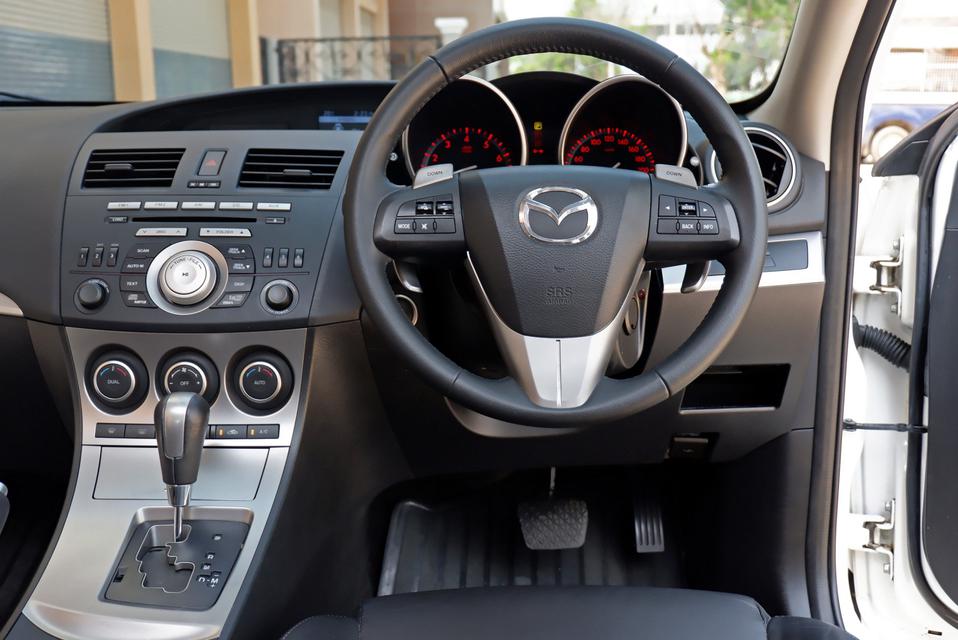 Mazda 3 2.0 MAXX SPORT ปี 2013 5