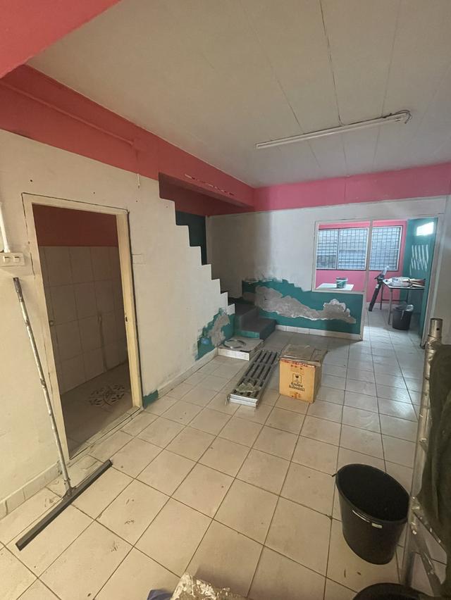 ให้เช่า ทาวเฮ้าส์ 4ชั้นครึ่ง 5