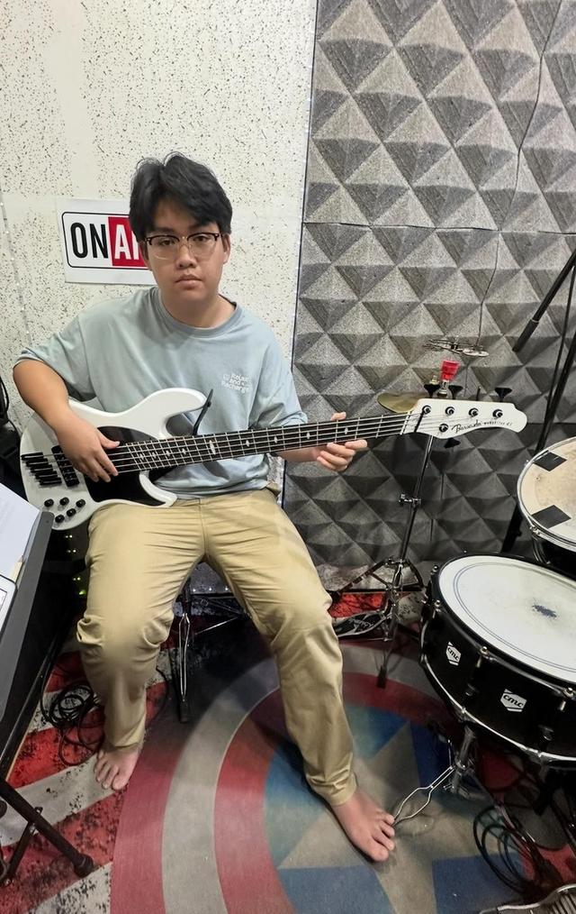 รับสอนเบส ที่ Fin Music School รูปที่ 5