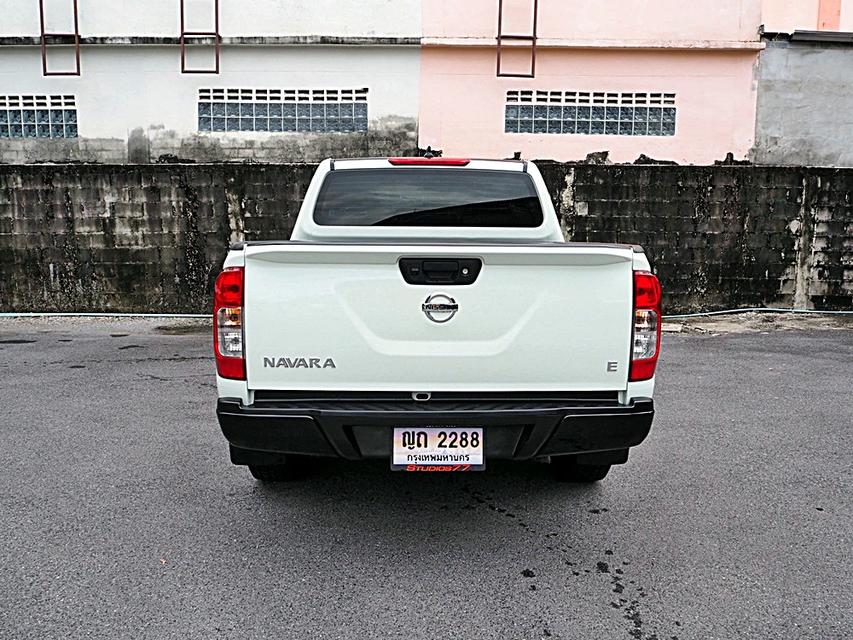 NISSAN NAVARA NP300 2.5 E DOUBLE CAB CALIBRE BLACK EDITION ปี 2020 6