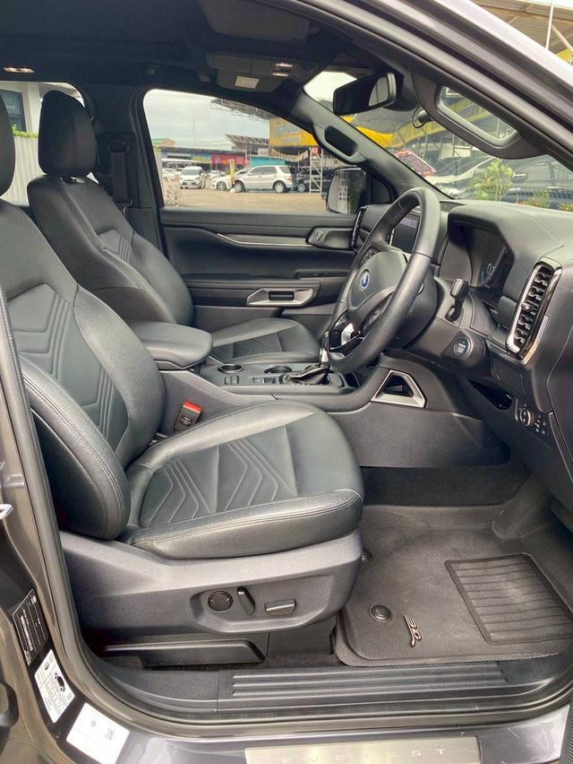 ขาย Ford Everest 2.0Bi-Turbo ปี23 12