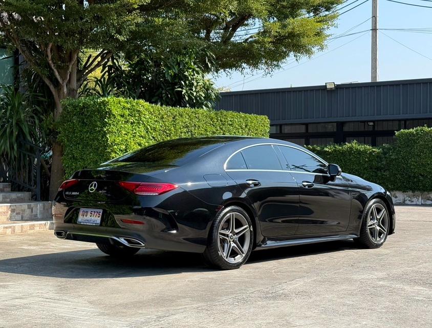 2019 BENZ CLS 300D AMG รถศูนย์ BENZ THAILAND รถวิ่งน้อย เข้าศูนย์ทุกระยะ รถไม่เคยมีอุบัติเหตุครับ รูปที่ 3