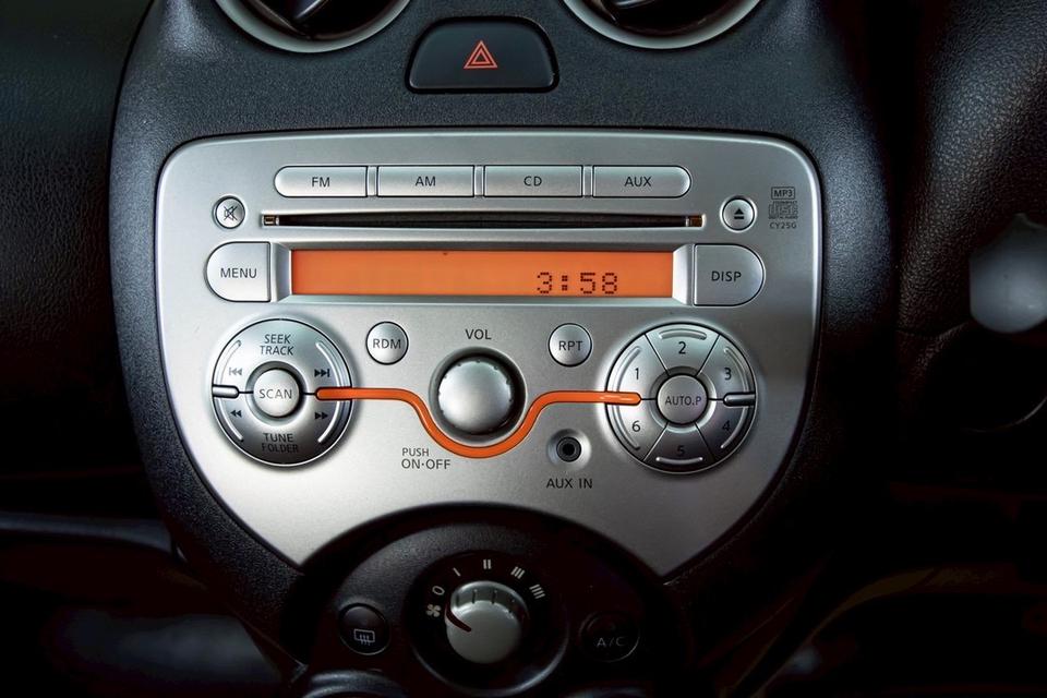 รหัสรถ 2B194 MARCH : 1.2 E 2010 13