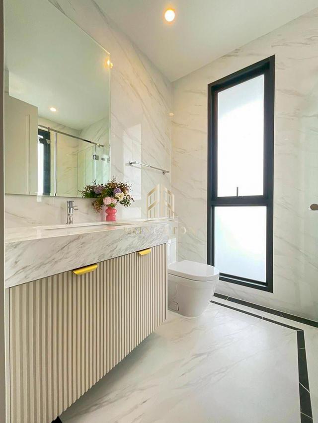 Luxury House For Sale or Rent CINQ ROYAL Krungthep Kreetha Near Brighton College Bangkok 17