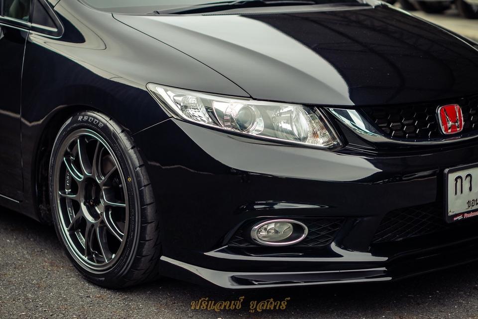 Honda civic FB 2013 E Nevi