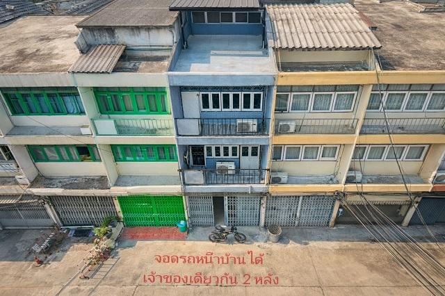 CBD สาทร แอร์ครบทุกห้อง ใกล้เซ็นทรัล พระราม 3 600 ม. สาธุประดิษฐ์ ใกล้ BTS ช่องนนทรี 2.5 กม. ทาวน์โฮม 3 ชั้น ให้เช่า 3 น 1