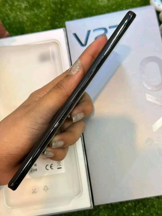 ขายขาดทุน Vivo V27 2