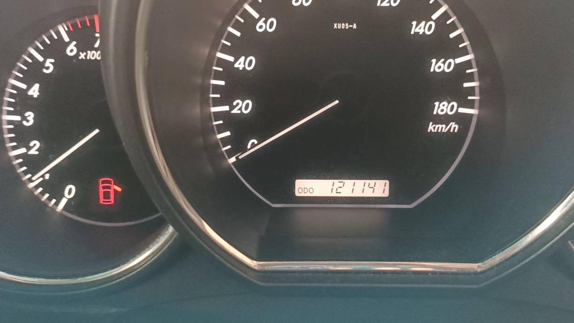 รถยนต์ Toyota Harrier 2.4G ปี 2006 รุ่นพิเศษ เบาะหนัง alcantara สภาพสวย รถคุณหมอ ดูแลดีมาก ดูแลถึง เพิ่งเซอร์วิสไปสองแสนกว่าบาท 16