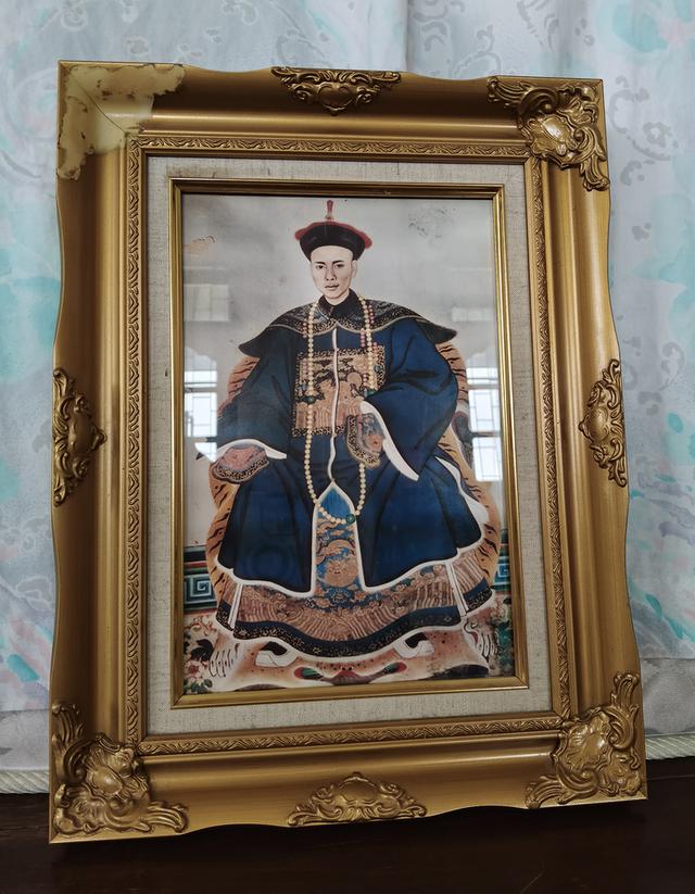 รูปภาพจักรพรรดิจีน ใส่กรอบรูปพร้อมแขวนผนัง