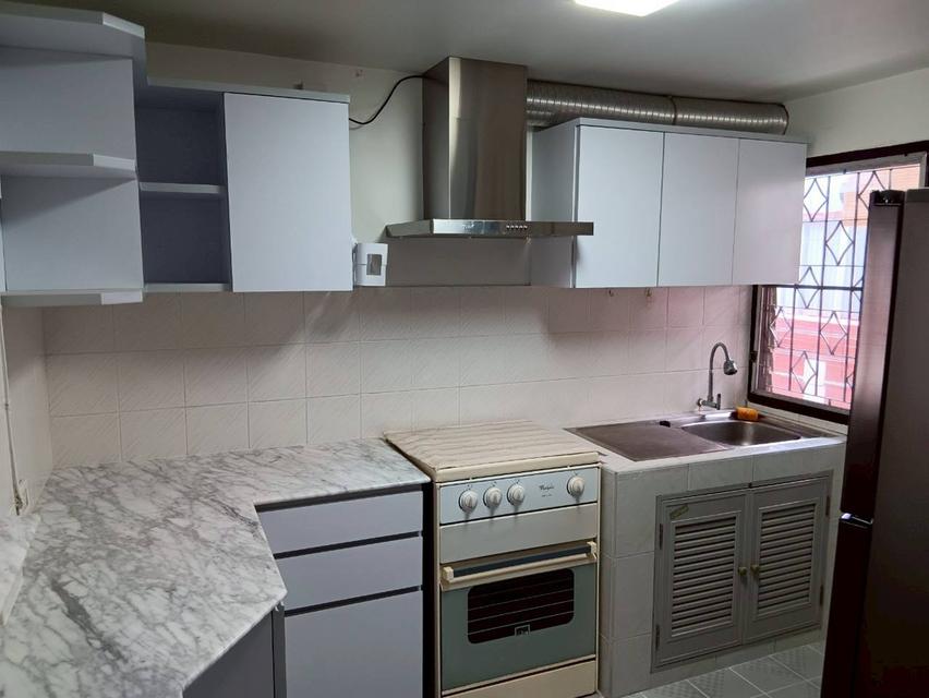 ให้เช่า บ้านเดี่ยว 2 ชั้น ในซอยสุขุมวิท 54 บ้านว่าง 1 ก.พ. 2569 11