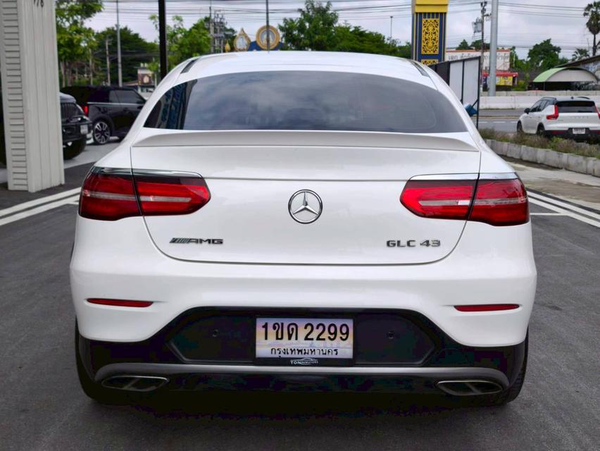 รหัสรถ CBL2299 2022 BENZ GLC 43 COUPE 4MATIC สีขาว 17