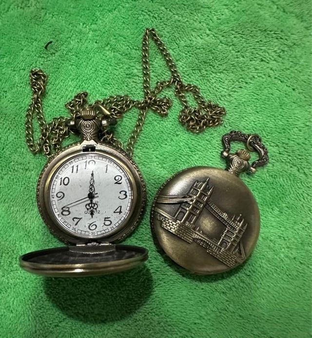 นาฬิกาพกแนววินเทจ 