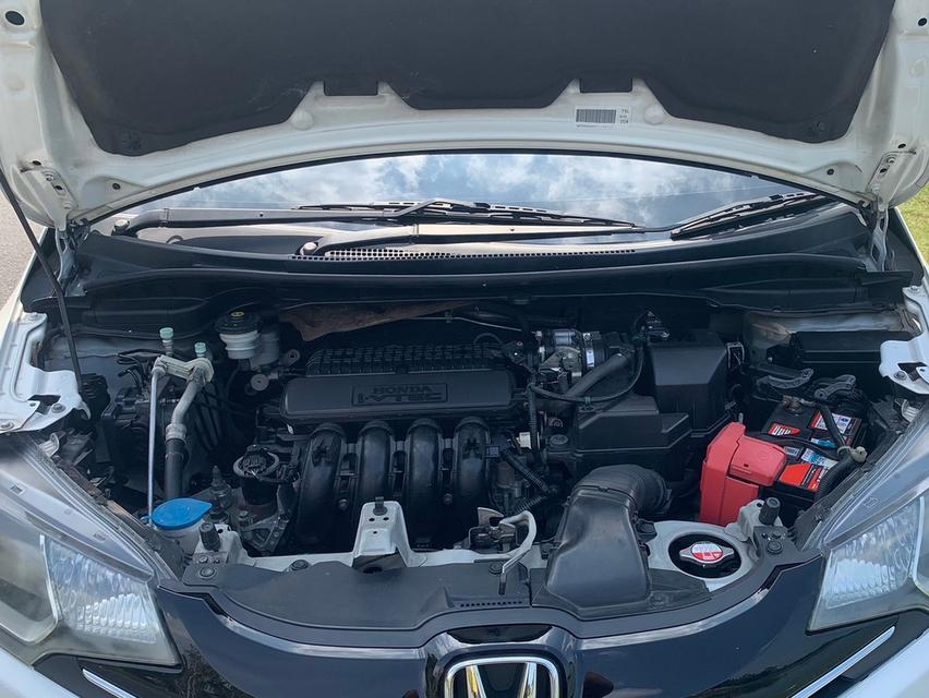 HONDA JAZZ 2015 1.5 i-VTEC SV AT ​​​​💓 เก๋งตัวรองท็อป 5 ประตู มือเดียว สภาพสวยตามรูป ออฟชั่นใช้งานได้ครบ พับเบาะราบได้ จุของได้เยอะ 17
