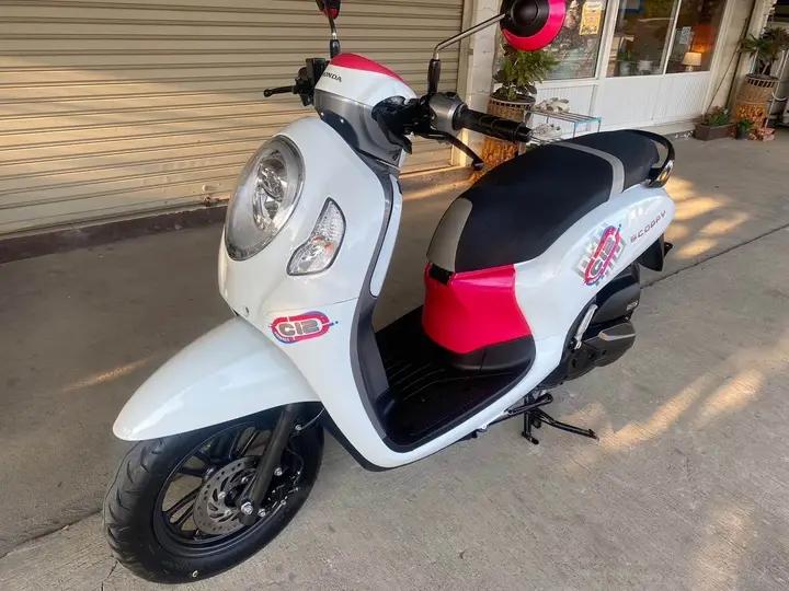 รถบ้านสวยๆ Honda Scoopy จังหวัด ชลบุรี