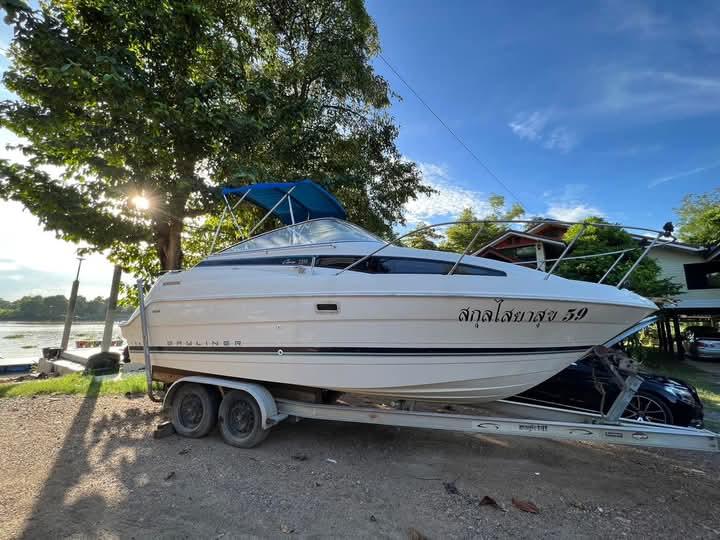 ขายเรือยอร์ช Bayliner 24 ฟุต 4