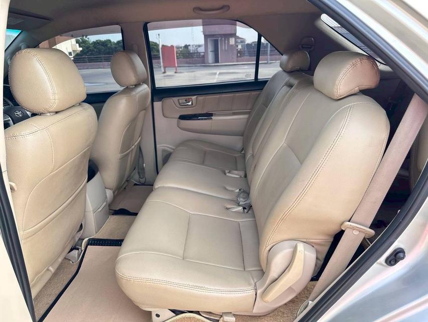 รหัสรถ QT791 Toyota Fortuner 3.0V เกียร์ Auto 4WD สีบรอนซ์ทอง ปี2005 10