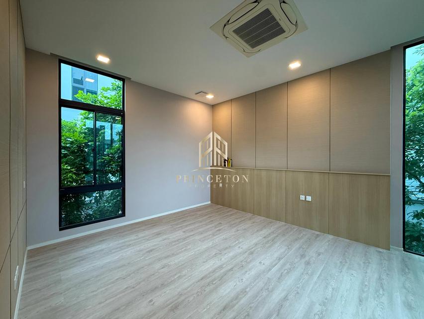 Luxury House For Sale Vive Krungthep Kreetha 9