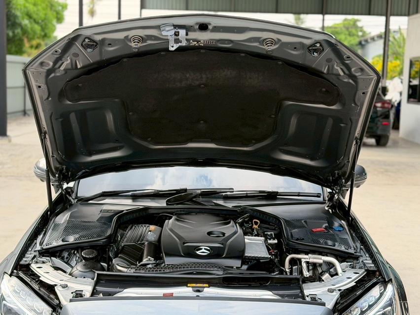 รหัสรถ AVA1964 💢  Benz C250 Coupe AMG Dynamic รุ่น Top หลังคาแก้ว ปี 2018 รูปที่ 18