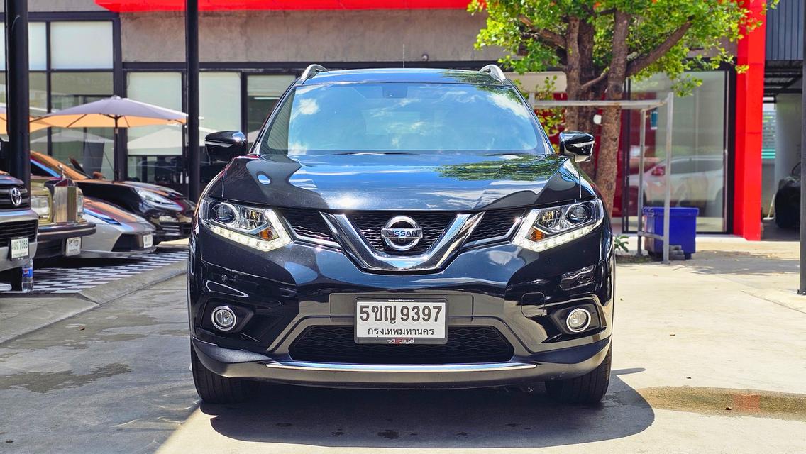 ขายรถ nissan X-Trail 2.5V 4WD ปี 2015 สีดำ เกียร์ออโต้ รูปย่อยที่ 2