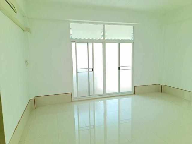 ช่างอากาศอุทิศ1-7 ให้เช่าอาคารพาณิชย์ 3 ชั้น ถูกที่สุด MRTดอนเมือง 800ม. 19 ตร.วา. 220 ตร.ม.สนามบินดอนเมือง 1.4 กม. 5