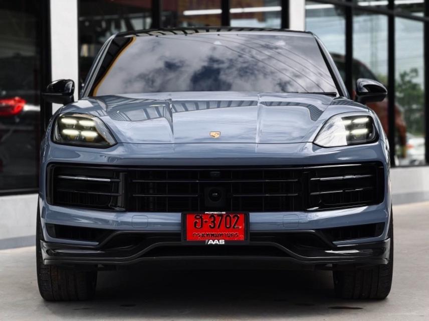 รหัสรถ MCA3702 2025 PORSCHE CAYENNE S COUPE V6 HYBRID 519HP มือเดียว รูปย่อยที่ 2