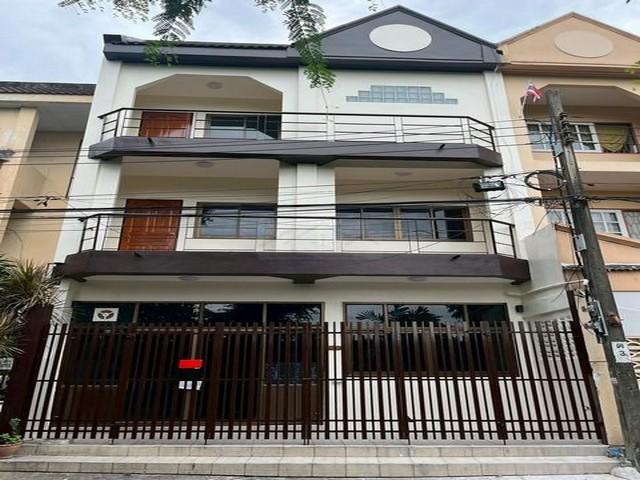 PB5912ให้เช่า ทาวน์เฮ้าส์ 3 ชั้น ซอยสุขุมวิท 48 ใกล้ BTS พระโขนง  1