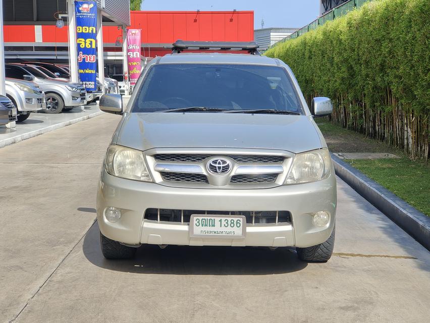 Toyota Vigo 2.5 E Cab MT ปี 06