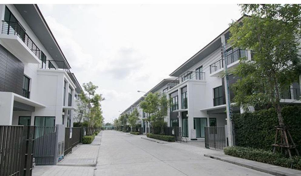 ให้เช่าบ้านเดี่ยว 3 ชั้น หมู่บ้านลุมพินี อ่อนนุช–บางนา เฟอร์นิเจอร์ครบ พร้อมอยู่ 2