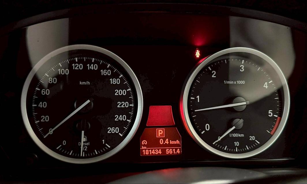 BMW X6 3.0D 4WD LCI Sunroof (E71) ปี 2011 จด 2012 รูปที่ 12