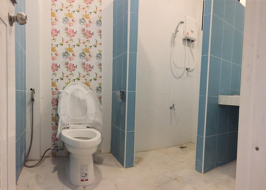 อาคารพาณิชย์สามชั้น ใกล้โรงเรียนวารีเชียงใหม่200เมตร รูปที่ 9