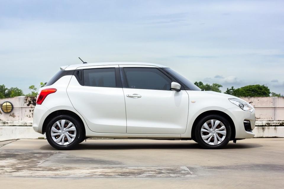 SUZUKI Swift 1.2GL CVT A/T ปี 2018 จด 2019  8