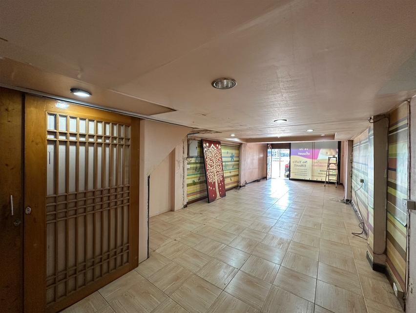 ขายอาคารพาณิชย์ ติดถนนราชพฤกษ์ บางกรวย นนทบุรี ใกล้ Central Westville 3