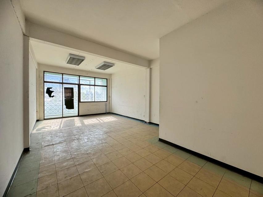 ให้เช่าอาคารพาณิชย์ รามคำแหง 12 ทำเลดี ใกล้สถานีรถไฟฟ้าสายสีส้ม (N.1919) 5