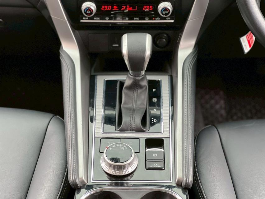 ปี 2021 MITSUBISHI PAJERO, SPORT 2.4 GT Premium 4WD โฉม ปี15-ปัจจุบัน (2020จดทะเบียน2021) 15