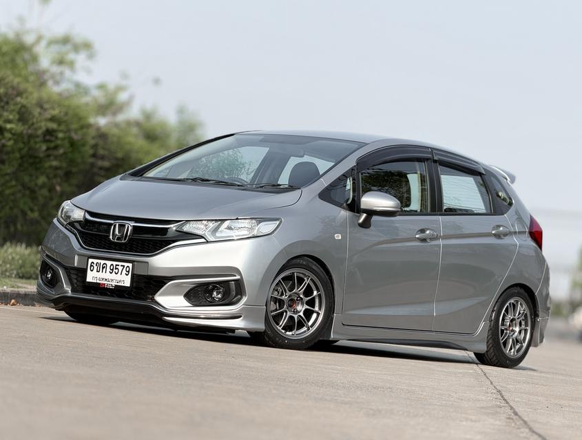 Honda Jazz GK V 2019 AT รูปที่ 7