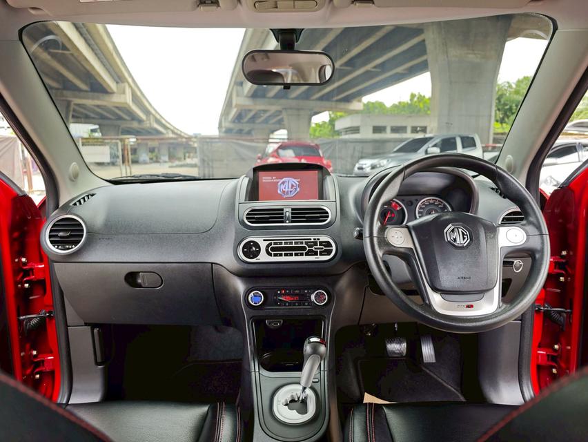 MG 3 1.5 D AT ปี 2016 เบนซิน เกียร์ออโต้ 11