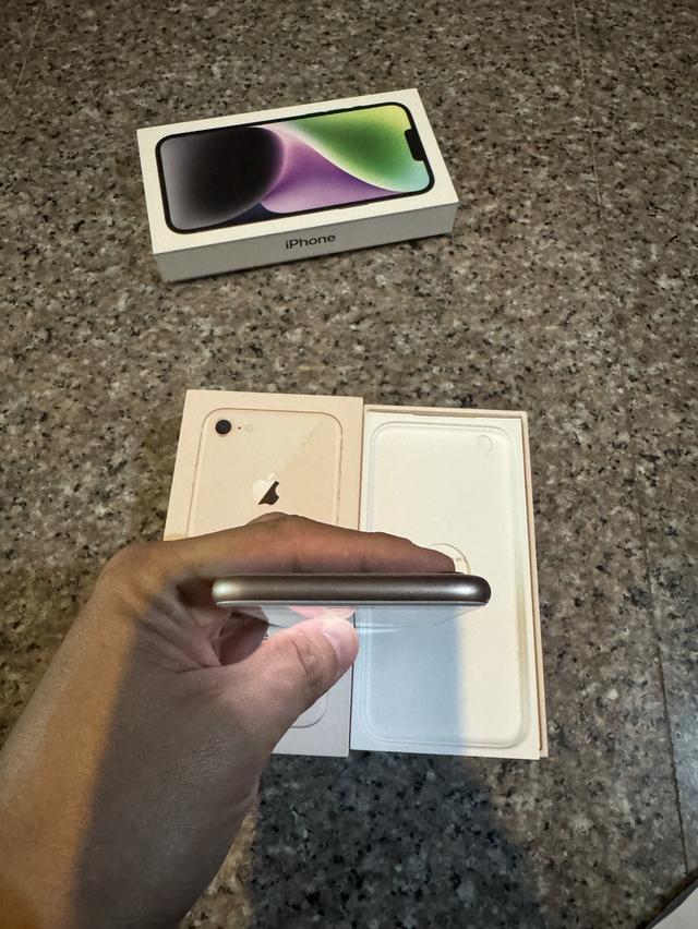 ขายไอโฟน8สีGold64กิ๊กสูนTrueมีกล่องใบเสร็จยังอยู่ครบๆไร้รอยตกใช้งานดีทุกๆฟังชั่นถูกมากๆๆ