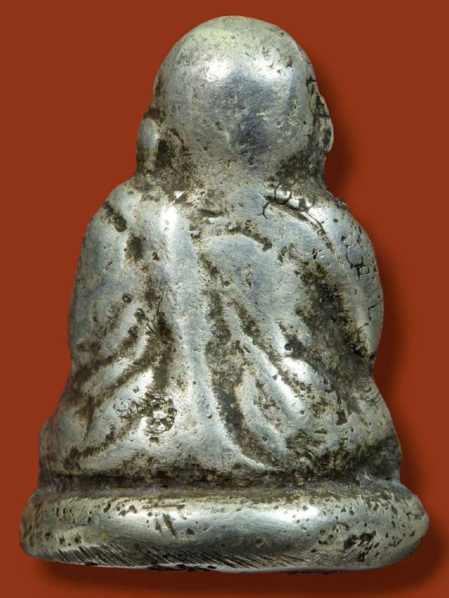 หลวงพ่อเงิน เปิดแบ่งปันค่ะ รูปที่ 2